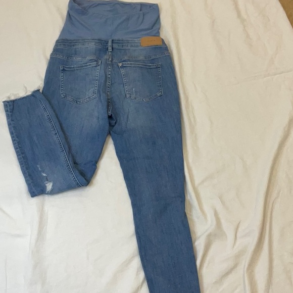 H&M Maternity Jeans | Size S | Denim | Full Coverage | Ripped Jeans | & Denim - Picture 7 of 7